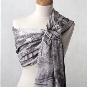 Lenny Lamb Ring Sling